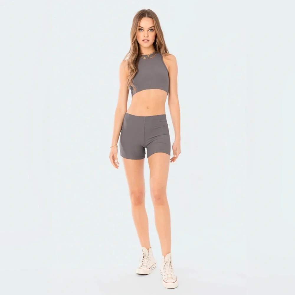 Edikted Zoella Ribbed Set - Picture 2 of 9